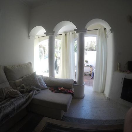 فيلا Casa Colonia La Línea de la Concepción المظهر الخارجي الصورة
