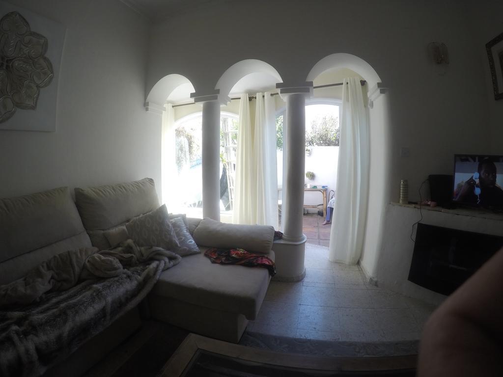 فيلا Casa Colonia La Línea de la Concepción المظهر الخارجي الصورة